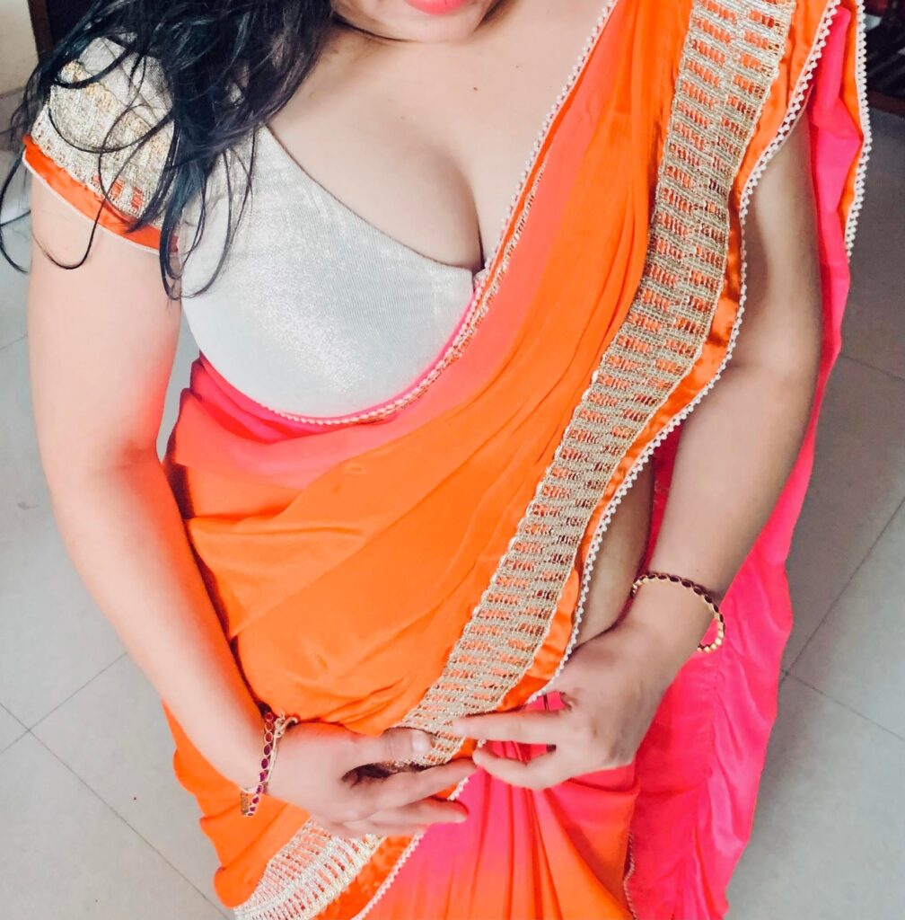 OFFERING MY WIFE SANJANA: REAL INDIAN MILF as Dubai Escorts for MMF 3sum image 5